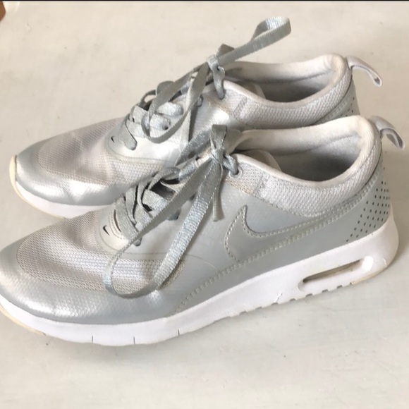 nike air max youth size 5.5